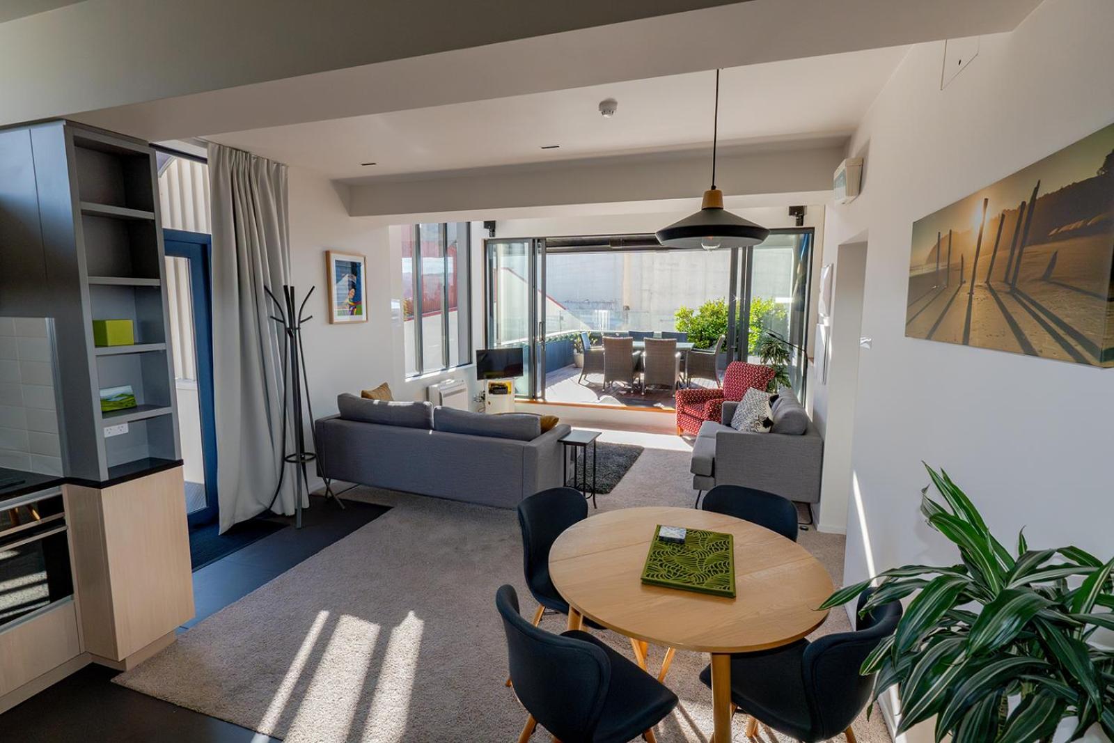 Deluxe Inner-City Apartment On Moray Dunedin Dış mekan fotoğraf
